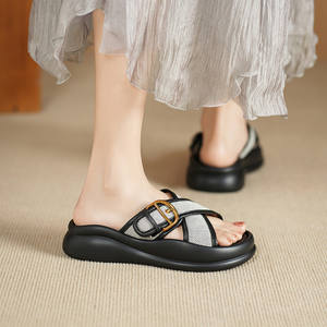 Nuevas sandalias retro de punta redonda para mujer, con correas de cuero, ideales para uso casual, zapatos de suela gruesa - Product Image 6