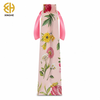 Sac en papier floral botanique français de luxe avec poignée en ruban rose pour emballages de cosmétiques, de parfums et de cadeaux de demoiselles d'honneur