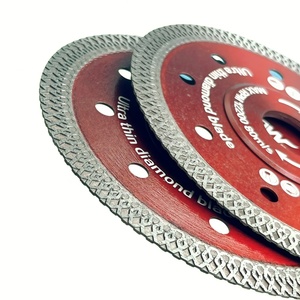Lame de scie diamantée X-Mesh Turbo pour découpe à sec et humide de carreaux, céramique et porcelaine, avec logo UV USA Grade Fast Clean, 4.5, 5, 7, 9, 10, 12, 14 pouces - Product Image 5