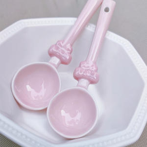 ช้อนขนมหวานลายเพ้นท์มือสไตล์สาวหวานน่ารัก ช้อนผสมสีชมพูประดับโบว์สุดสร้างสรรค์ - Product Image 2