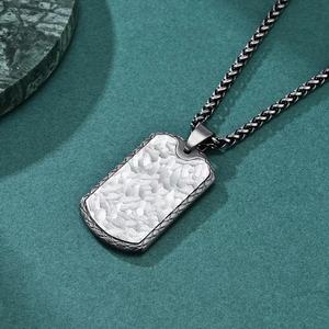 Nouveaux hommes écorce désordonnée Grain roi marque pendentif mode tendance titane acier collier - Product Image 4