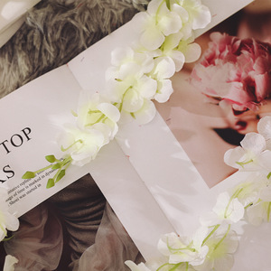 Guirnaldas de Lilas Artificiales, Flores de Seda para Decoración de Bodas, Reutilizables, Decoración para el Hogar y Exteriores, Estilo Romántico y de Ensueño - Product Image 2