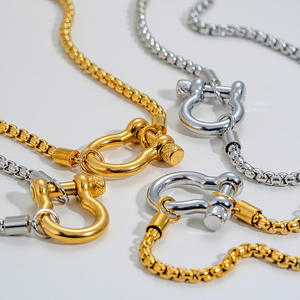 Gargantilla de cadena de cuerda de acero inoxidable chapada en oro de 18 quilates, joyería impermeable que no se deslustra, collar de <span class=keywords><strong>herradura</strong></span> de dos tonos - Product Image 3