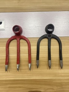 Tête de <span class=keywords><strong>fourche</strong></span> <span class=keywords><strong>à</strong></span> <span class=keywords><strong>4</strong></span> <span class=keywords><strong>dents</strong></span> en fonte haute résistance pour la gestion du <span class=keywords><strong>fumier</strong></span>, du foin et du sol - Product Image 6
