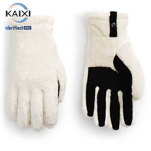 Guantes de Invierno para <span class=keywords><strong>Mujer</strong></span> <span class=keywords><strong>NORTH</strong></span> <span class=keywords><strong>FACE</strong></span> Osito Etip |   Guantes de Silicona con Forro Polar Suave, Ecológicos, Compatibles con Pantallas Táctiles, Calentadores de Manos - Product Image 3