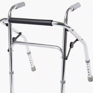 Brother Medical Factory Ventes directes en gros Orthopédique Enfant Déambulateurs réglables Déambulateurs avec roues Aide à la marche - Product Image 1