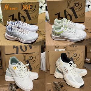 Chaussures de style de vie en promotion : Lot de conteneurs de chaussures avec une gamme complète de tailles - Product Image 1
