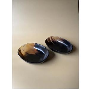 Cuenco de Cuerno Natural de Primera Calidad, Diseño Pulido Hecho a Mano para Uso en Mesa, Disponible a un Precio Excelente - Product Image 1