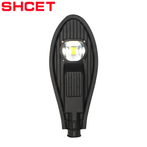 Lampe de rue LED extérieure COB <span class=keywords><strong>Cobra</strong></span> Head CET-124, <span class=keywords><strong>prix</strong></span> usine, 50W 100W 150W 200W 250W pour routes et jardins, avec boîtier en aluminium - Product Image 3