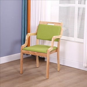 Chaises adaptées aux personnes âgées, <span class=keywords><strong>institutions</strong></span> <span class=keywords><strong>communautaires</strong></span>, tables et chaises de salle à manger en bois massif, tables et chaises de salle à manger adaptées aux personnes âgées - Product Image 1