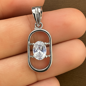 จี้เงินแท้ 925 ชุบโรเดียม ประดับพลอย CZ รูปไข่ สร้อยคอผู้หญิง สไตล์มินิมอล ขายส่งเครื่องประดับ - Product Image 1