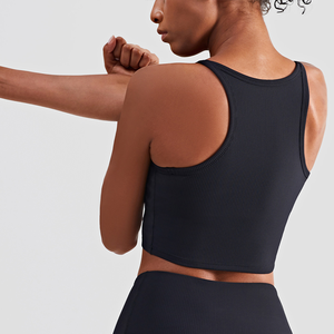 Venta al por mayor de ropa de entrenamiento acanalada recortada camiseta sin mangas de talla grande Sexy Yoga Sport Bra - Product Image 6