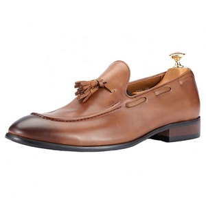 Mocassins de luxe en cuir véritable à enfiler, souples et respirants, style Old Money, chaussures décontractées pour hommes, personnalisables, commandes en gros - Product Image 2