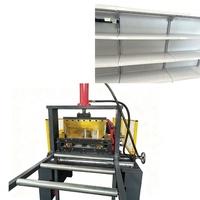 Machine de formage à rouleaux pour panneaux d'étagères de présentation perforés de type commercial, plusieurs tailles de 300 mm à 600 mm