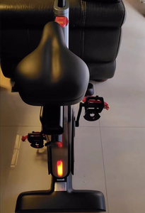 Bicicleta de <span class=keywords><strong>spinning</strong></span> <span class=keywords><strong>para</strong></span> correr, bicicleta eléctrica inteligente de acero <span class=keywords><strong>para</strong></span> el hogar, bicicleta de ejercicio familiar <span class=keywords><strong>para</strong></span> hombres y mujeres - Product Image 6