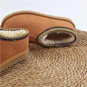 <span class=keywords><strong>Bottes</strong></span> de neige montantes en PU pour enfants, style Uggs, collection automne-hiver 2026, nouveau modèle à talon épais et à enfiler pour femmes - Product Image 6