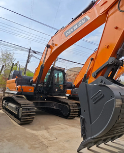 Excavadora de cadenas DEVELON DX380 de 36.4 toneladas para minería, canteras, carga a granel, excavación de roca dura y construcción de terraplenes - Product Image 1