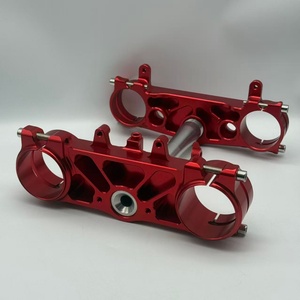 Abrazaderas Triples de Aluminio Billet Personalizadas para Motocicletas de Carreras y Todoterreno para Honda, Yamaha, Kawasaki, Suzuki, KTM - Product Image 4