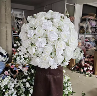 Décoration de table de mariage, boule de fleurs artificielles en soie blanche faite à la main et ornements pour accessoires de photographie de mariage, décoration de la maison