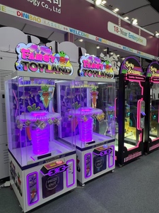 Nueva máquina expendedora de clips de juguete de premio que funciona con monedas Fancy Toyland máquina de juego de regalo rotativa 60 Clips para Centro Comercial - Product Image 4