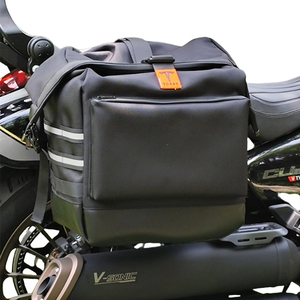 Alforjas de Motocicleta de Fibra de Carbono Premium para Chinchilla 350 con Montaje de Liberación Rápida y Borde de Lona Impermeable - Product Image 1