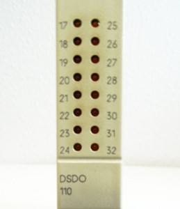 Module de sortie numérique PLC DSDO 110 57160001-K AC31 32CH - Product Image 5