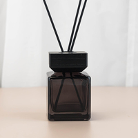 Nouvelle arrivée, diffuseur d'arômes en verre carré ambré, 100 ml, 150 ml, 200 ml, taille personnalisée disponible, impression à l'écran pour parfum/arôme