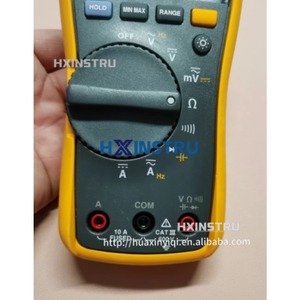 Multimètre oscilloscope à pince numérique avec fonction True RMS pour les séries 115C, 116C, 117C - Product Image 3