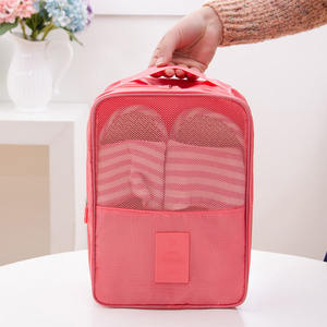 Personalizado colgante impermeable zapatillas organizador polvo ahorro de espacio de almacenamiento organizador protector titula - Product Image 4