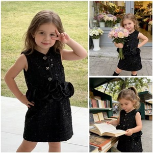 Nuovo Stile Estivo: Set Elegante per Bambini con Gilet Nero Lucido e Gonna Aderente - Product Image 4