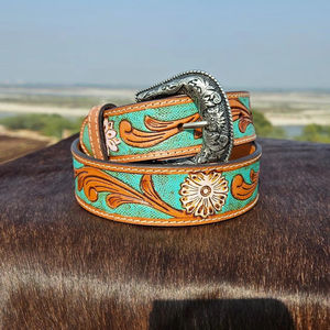 Cinturón de cuero de vaquero occidental Premium con diseño geométrico en relieve y accesorios de moda con hebilla plateada - Product Image 1