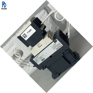 Module de contrôle d'automatisation industrielle LC1DGKQ7 LC1 DGKQ7, contrôleur logique programmable PLC - Product Image 1