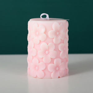 Bougie artisanale Niche, cylindrique, en cire de soja, avec relief 3D fleur de prunier, parfumée, <span class=keywords><strong>pour</strong></span> la décoration de la maison - Product Image 3