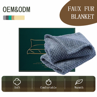 Vente en gros de couvertures en polaire jacquard 3D 100% polyester, couverture chaude et confortable en fausse fourrure de lapin à bulles pour la décoration de la maison, canapé