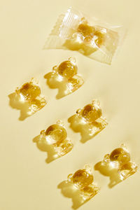 Caramelle Gommose con Coenzima Q10, Resveratrolo e ATP con Vitamina <span class=keywords><strong>B12</strong></span>, Integratore Alimentare per Adulti, Confezione da 60 Pezzi Disponibile - Product Image 6