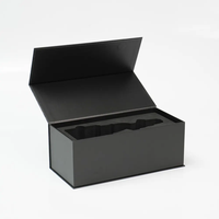 Vente en gros Boîte à bougie cadeau magnétique recyclable Boîte en papier de carton rigide avec logo personnalisé avec insert en mousse