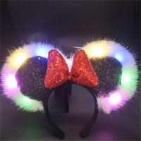 Vente en gros de bandeau lumineux à LED avec oreilles de lapin et de souris pour femmes et filles, avec nœud à paillettes pour fête de Noël, bandeau pour enfants