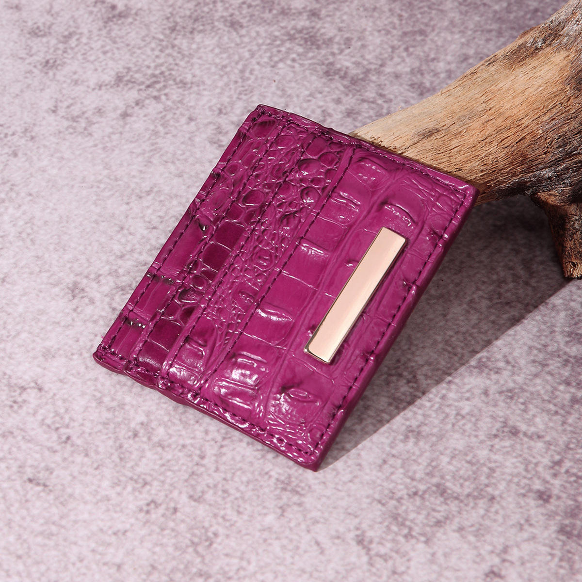 PG832 สีแก้วมังกร