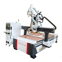Routeur CNC ATC 1325 haute efficacité pour le travail du bois avec perçage latéral pour la production de meubles en bois