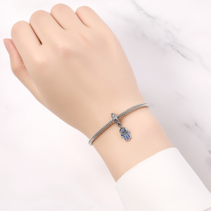 Venta al por mayor de colgantes de cobre blanco prefabricados con diseño de Ojo de Fátima, accesorios para pulseras y joyería DIY - Product Image 6