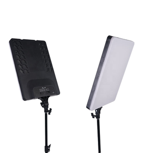 Kit de Iluminación LED para Video con Trípode de 73 Pulgadas, Iluminación de Estudio Regulable de 2800-6500K para Transmisión en <span class=keywords><strong>YouTube</strong></span> y TikTok - Product Image 1