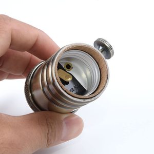 <span class=keywords><strong>E26</strong></span> cơ sở đèn ổ cắm với 1/8ips <span class=keywords><strong>cap</strong></span> và thiết lập vít Antique Brass kết thúc cổ điển lampholder với Knob - Product Image 6