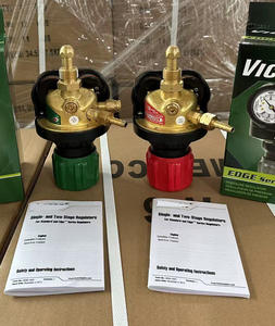 Regolatore <span class=keywords><strong>Victory</strong></span> EDGE 2.0 ESS4 0781-5144 con Flussometro, Alta Capacità in Ottone per Ossigeno/GPL/Propano/Acetilene, per Uso Industriale di Taglio - Product Image 4