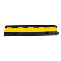 Protecteur de câble en caoutchouc jaune robuste pour routes, 2 canaux, vente en gros