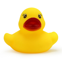Mini canard de bain en PVC de 2 pouces, jouet couineur flottant pour enfants, cadeau personnalisé pour fête d'anniversaire, jeu de carnaval