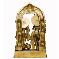 Patung Dewa Krishna dengan Sapi dari Kuningan Gaya Tradisional Timur Buatan Tangan dari Nepal - Dekorasi Rumah/Kantor Populer Penjualan Laris