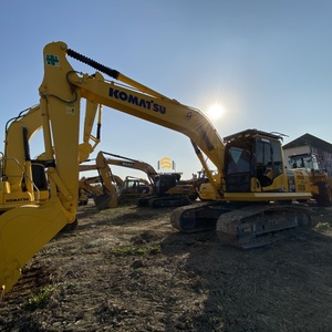 Excavadora de cadenas usada KOMATSU PC210LC 21T, certificada por OEM, perfecta para excavaciones y proyectos de construcción a gran escala - Product Image 3