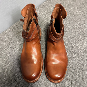 Bottes Chelsea en cuir souple de style britannique pour hommes - Bottines courtes souples fabriquées à la main avec boucle de ceinture en cuir, chaussures Martin - Product Image 2