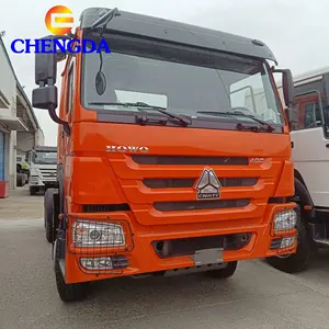 Sinotruk 6x4 traktör kamyon en iyi fiyat 400HP 430HP özel Logo römork traktör kafa çift uyuyan