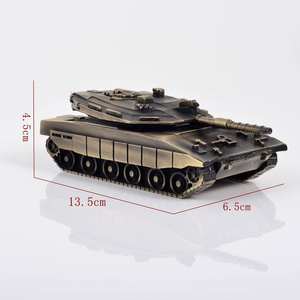 Miniatura de Tanque de Bronce Antiguo a <span class=keywords><strong>Escala</strong></span> 1/72 - Figura Mecánica Fundida a Presión |   Regalo Coleccionable de Estilo Industrial Vintage - Product Image 2